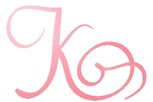 集まるをイメージしデザインされたピンクカラーのイニシャル〝K〟